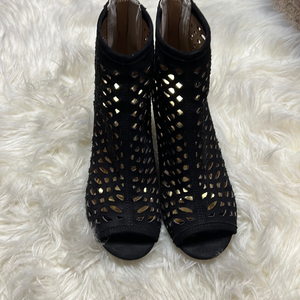Thalia sodi wedges like new size 7